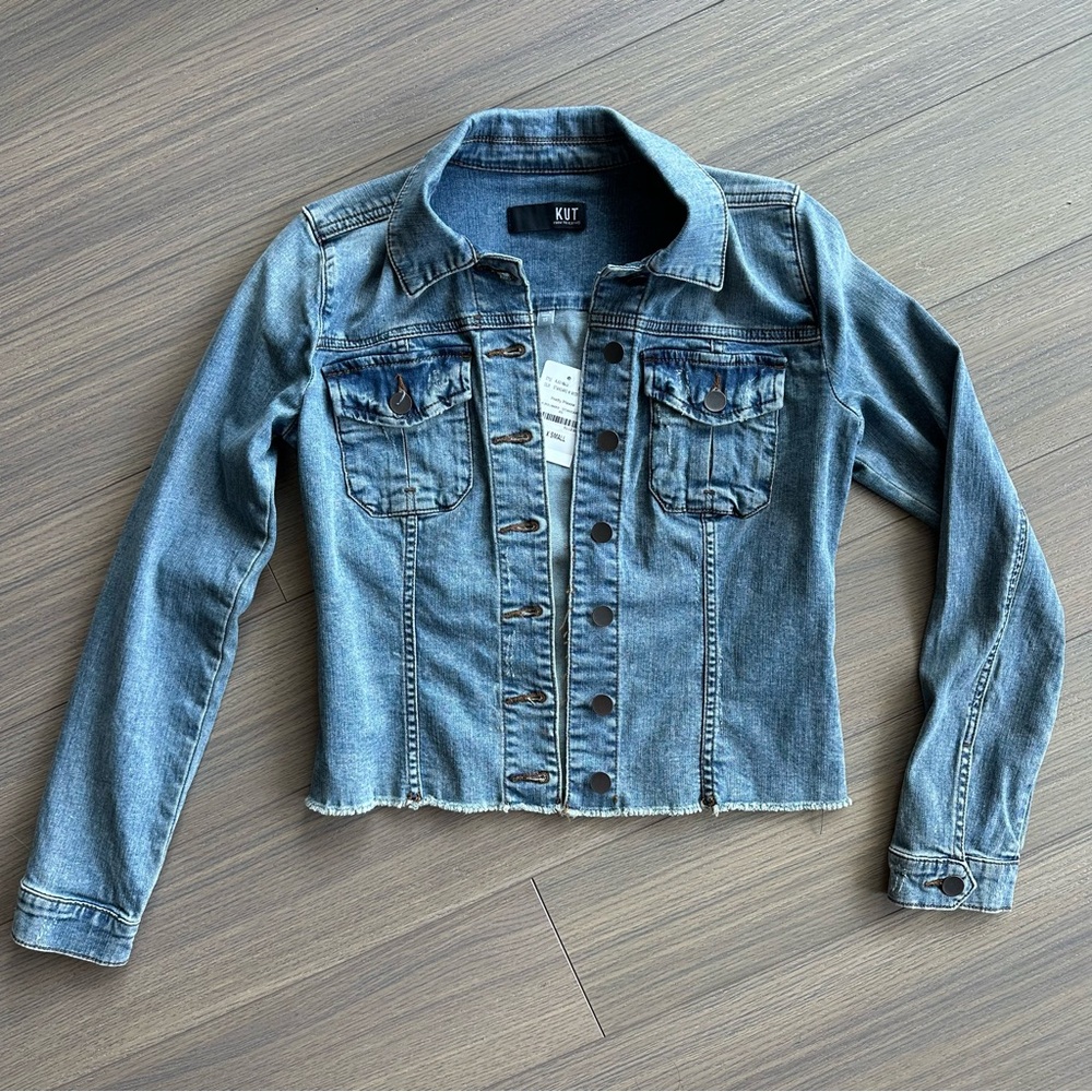 NWT KUT from the Kloth Jean Jacket - medium wash